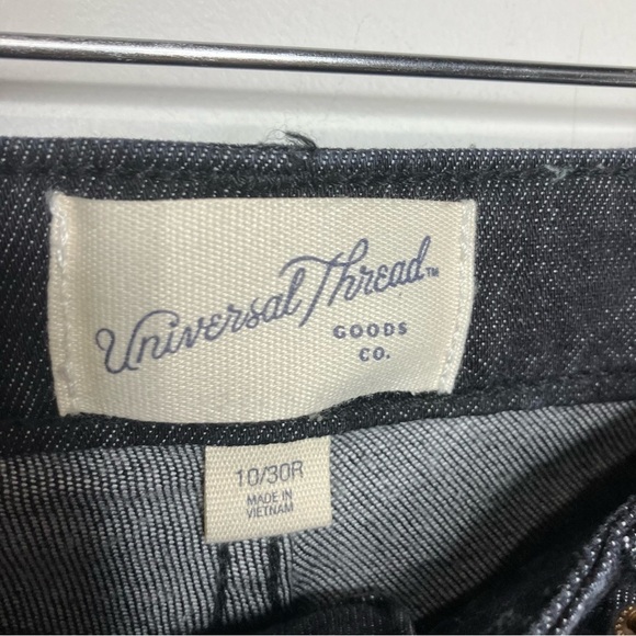 Universal Thread high rise skinny jeans dark wash size 10/30R - Picture 3 of 6